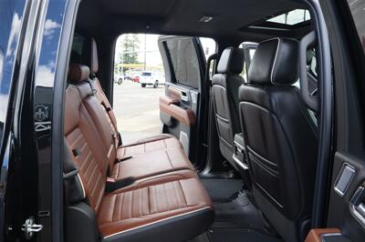 2024 GMC Sierra 3500 Denali Ultimate LIFTED DIESEL TRUCK 4X4 LOADED - Photo 18 - Gresham, OR 97030