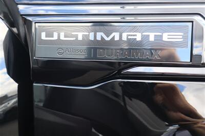 2024 GMC Sierra 3500 Denali Ultimate LIFTED DIESEL TRUCK 4X4 LOADED - Photo 20 - Gresham, OR 97030