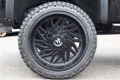 2024 GMC Sierra 3500 Denali LIFTED DIESEL TRUCK 4X4 LOADED - Photo 10 - Gresham, OR 97030