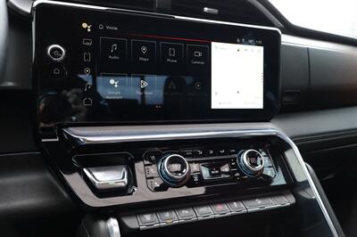 2024 GMC Sierra 3500 Denali LIFTED DIESEL TRUCK 4X4 LOADED - Photo 19 - Gresham, OR 97030