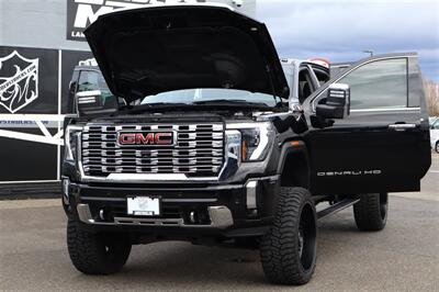 2024 GMC Sierra 3500 Denali LIFTED DIESEL TRUCK 4X4 LOADED - Photo 29 - Gresham, OR 97030