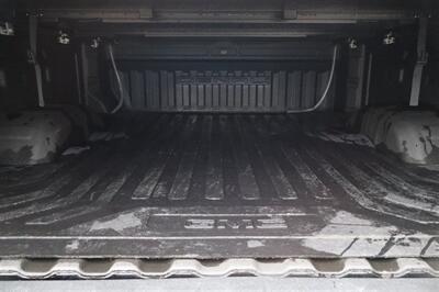 2024 GMC Sierra 3500 Denali LIFTED DIESEL TRUCK 4X4 LOADED - Photo 33 - Gresham, OR 97030