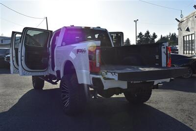 2024 Ford F-350 Platinum  LIFTED DIESEL TRUCK 4X4 LOADED - Photo 34 - Gresham, OR 97030