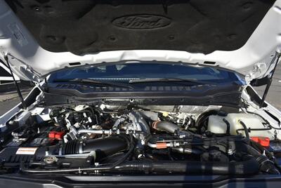 2024 Ford F-350 Platinum  LIFTED DIESEL TRUCK 4X4 LOADED - Photo 9 - Gresham, OR 97030