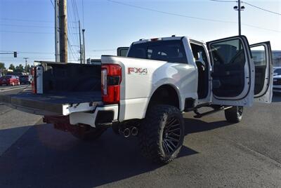 2024 Ford F-350 Platinum  LIFTED DIESEL TRUCK 4X4 LOADED - Photo 36 - Gresham, OR 97030
