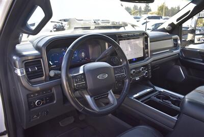2024 Ford F-350 Platinum  LIFTED DIESEL TRUCK 4X4 LOADED - Photo 16 - Gresham, OR 97030