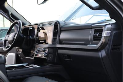 2024 Ford F-350 Platinum LIFTED DIESEL HI OUT PUT TRUCK 4X4 LOADED - Photo 30 - Gresham, OR 97030