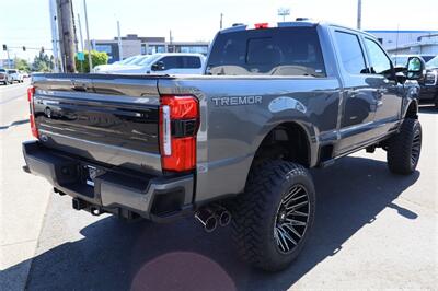 2025 Ford F-350 Platinum LIFTED DIESEL TRUCK 4X4 LOADED - Photo 6 - Gresham, OR 97030