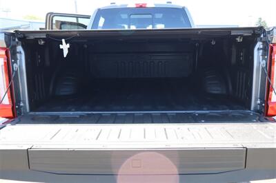 2025 Ford F-350 Platinum LIFTED DIESEL TRUCK 4X4 LOADED - Photo 17 - Gresham, OR 97030