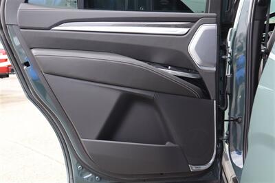 2026 Cadillac Escalade-V V-SERIES 6.2L SUPER  6.2L SUPER CHARGED 26 " RIMS SUPER CRUISE LOADED - Photo 23 - Gresham, OR 97030