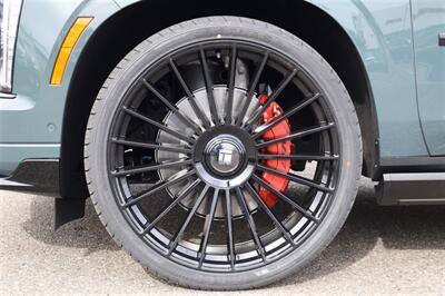 2026 Cadillac Escalade-V V-SERIES 6.2L SUPER  6.2L SUPER CHARGED 26 " RIMS SUPER CRUISE LOADED - Photo 10 - Gresham, OR 97030