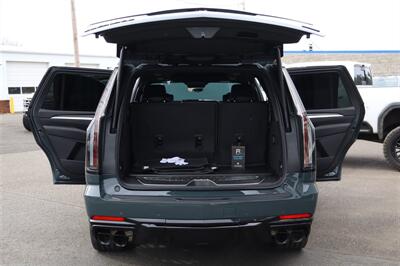 2026 Cadillac Escalade-V V-SERIES 6.2L SUPER  6.2L SUPER CHARGED 26 " RIMS SUPER CRUISE LOADED - Photo 38 - Gresham, OR 97030
