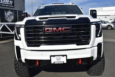 2025 GMC Sierra 3500 AT4 CREW CAB LONG BE  6.6L DURAMAX ALLISON 10-SPEED LIFTED LOADED - Photo 8 - Gresham, OR 97030