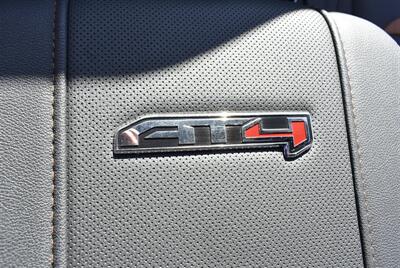 2025 GMC Sierra 3500 AT4 CREW CAB LONG BE  6.6L DURAMAX ALLISON 10-SPEED LIFTED LOADED - Photo 25 - Gresham, OR 97030