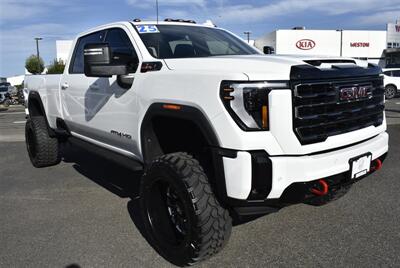 2025 GMC Sierra 3500 AT4 CREW CAB LONG BE  6.6L DURAMAX ALLISON 10-SPEED LIFTED LOADED - Photo 7 - Gresham, OR 97030