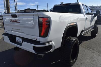 2025 GMC Sierra 3500 AT4 CREW CAB LONG BE  6.6L DURAMAX ALLISON 10-SPEED LIFTED LOADED - Photo 5 - Gresham, OR 97030