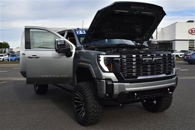 2024 GMC Sierra 3500 Denali Ultimate  LIFTED DIESEL TRUCK 4X4 LOADED - Photo 40 - Gresham, OR 97030