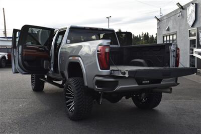 2024 GMC Sierra 3500 Denali Ultimate  LIFTED DIESEL TRUCK 4X4 LOADED - Photo 36 - Gresham, OR 97030