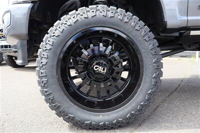 2024 Ford F-350 Platinum  LIFTED DIESEL TRUCK 4X4 LOADED - Photo 11 - Gresham, OR 97030