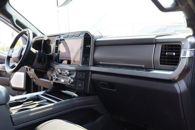 2024 Ford F-350 Platinum  LIFTED DIESEL TRUCK 4X4 LOADED - Photo 36 - Gresham, OR 97030