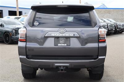 2021 Toyota 4Runner SR5 PRIEMIUM 3RD ROW  7 PASSANGER LEATHER 4X4  LOADED - Photo 4 - Gresham, OR 97030