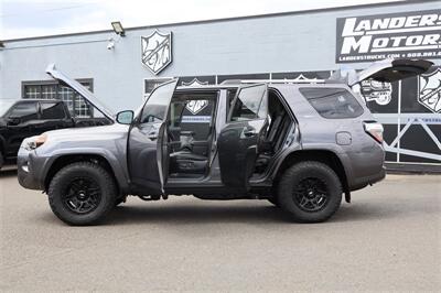 2021 Toyota 4Runner SR5 PRIEMIUM 3RD ROW  7 PASSANGER LEATHER 4X4  LOADED - Photo 32 - Gresham, OR 97030