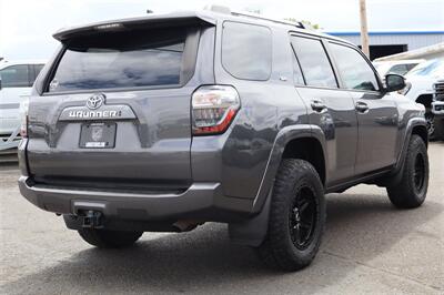 2021 Toyota 4Runner SR5 PRIEMIUM 3RD ROW  7 PASSANGER LEATHER 4X4  LOADED - Photo 5 - Gresham, OR 97030