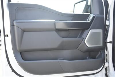 2022 Ford F-150 Raptor  801A RAPTOR 37 LOADED - Photo 11 - Gresham, OR 97030