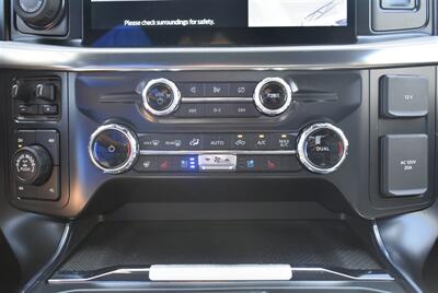 2022 Ford F-150 Raptor  801A RAPTOR 37 LOADED - Photo 19 - Gresham, OR 97030