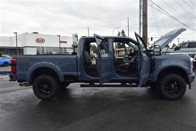2023 Ford F-350 Lariat  LIFTED DIESEL TRUCK 4X4 LOADED - Photo 38 - Gresham, OR 97030