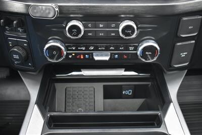 2023 Ford F-350 Lariat  LIFTED DIESEL TRUCK 4X4 LOADED - Photo 21 - Gresham, OR 97030