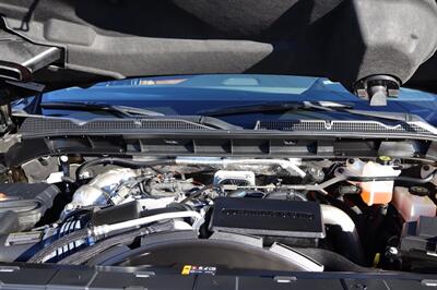 2024 GMC Sierra 3500 Denali Ultimate  LIFTED DIESEL TRUCK 4X4 LOADED - Photo 19 - Gresham, OR 97030