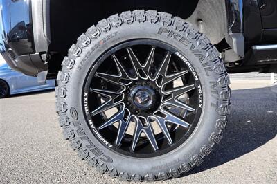 2024 GMC Sierra 3500 Denali Ultimate  LIFTED DIESEL TRUCK 4X4 LOADED - Photo 11 - Gresham, OR 97030