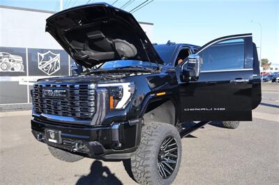 2024 GMC Sierra 3500 Denali Ultimate  LIFTED DIESEL TRUCK 4X4 LOADED - Photo 31 - Gresham, OR 97030