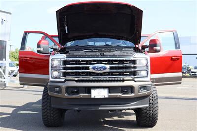 2023 Ford F-350 King Ranch  LIFTED LONG BED DIESEL 4X4 LOADED - Photo 45 - Gresham, OR 97030