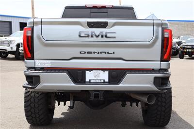 2024 GMC Sierra 2500 Denali Ultimate LIFTED DIESEL TRUCK 4X4 22 " RIMS 37 " TIRES LOADED - Photo 4 - Gresham, OR 97030