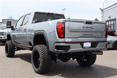 2024 GMC Sierra 2500 Denali Ultimate LIFTED DIESEL TRUCK 4X4 22 " RIMS 37 " TIRES LOADED - Photo 3 - Gresham, OR 97030