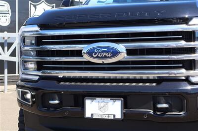 2023 Ford F-350 Limited  LIFTED DIESEL TRUCK 4X4 LOADED - Photo 9 - Gresham, OR 97030
