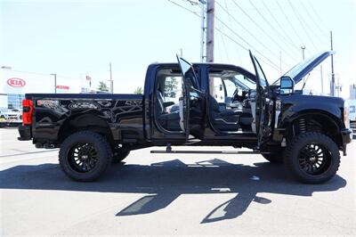 2023 Ford F-350 Limited  LIFTED DIESEL TRUCK 4X4 LOADED - Photo 44 - Gresham, OR 97030