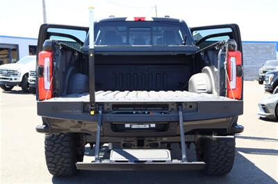 2023 Ford F-350 Limited  LIFTED DIESEL TRUCK 4X4 LOADED - Photo 39 - Gresham, OR 97030