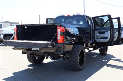2023 Ford F-350 Limited  LIFTED DIESEL TRUCK 4X4 LOADED - Photo 43 - Gresham, OR 97030