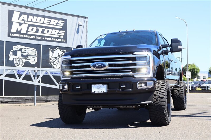 2023 Ford F-350 Limited  LIFTED DIESEL TRUCK 4X4 LOADED - Photo 1 - Gresham, OR 97030