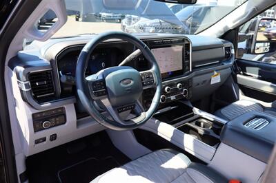 2023 Ford F-350 Limited  LIFTED DIESEL TRUCK 4X4 LOADED - Photo 20 - Gresham, OR 97030