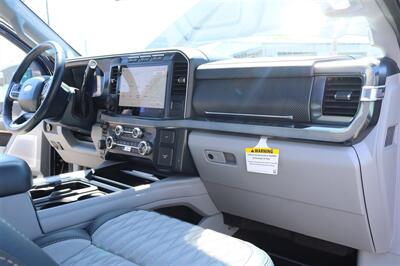 2023 Ford F-350 Limited  LIFTED DIESEL TRUCK 4X4 LOADED - Photo 35 - Gresham, OR 97030