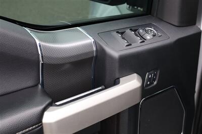 2015 Ford F-150 Lariat  LIFTED 5.0L COYOTE V8 4X4 35 " TIRES LOADED - Photo 12 - Gresham, OR 97030