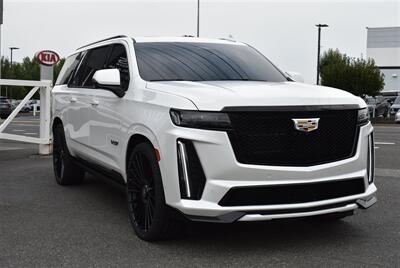 2023 Cadillac Escalade-V ESV  ESV AWD 6.2L SUPER CHARGED LOADED - Photo 7 - Gresham, OR 97030