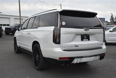 2023 Cadillac Escalade-V ESV  ESV AWD 6.2L SUPER CHARGED LOADED - Photo 3 - Gresham, OR 97030