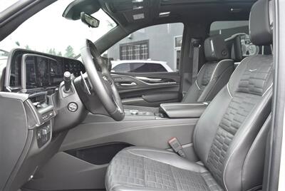2023 Cadillac Escalade-V ESV  ESV AWD 6.2L SUPER CHARGED LOADED - Photo 15 - Gresham, OR 97030
