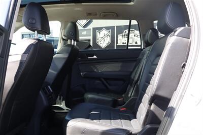 2021 Volkswagen Atlas SEL Premium 4Motion  GAS SAVER 6 PASSANGER - Photo 23 - Gresham, OR 97030