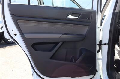 2021 Volkswagen Atlas SEL Premium 4Motion  GAS SAVER 6 PASSANGER - Photo 22 - Gresham, OR 97030